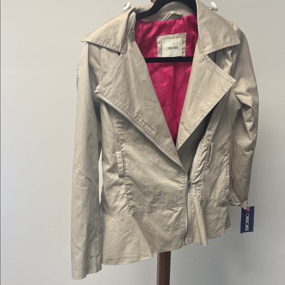 Cherokee Women's Cream Trench Coat